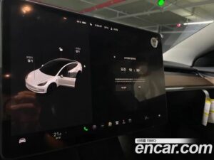 Tesla Model 3 Performance 2022 года из Южной Кореи
