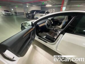 Tesla Model 3 Performance 2022 года из Южной Кореи