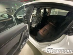 Tesla Model 3 Performance 2022 года из Южной Кореи