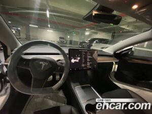 Tesla Model 3 Performance 2022 года из Южной Кореи