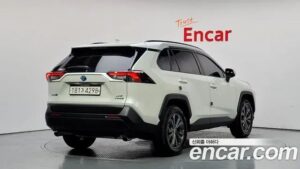 Toyota RAV4 2.5 2WD HYBRID 2022 года из Южной Кореи