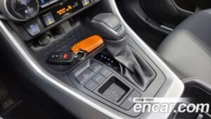 Toyota RAV4 2.5 2WD HYBRID 2022 года из Южной Кореи
