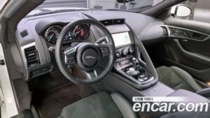 Jaguar F-TYPE P300 Coupe 2020 года из Южной Кореи