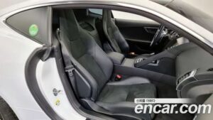 Jaguar F-TYPE P300 Coupe 2020 года из Южной Кореи