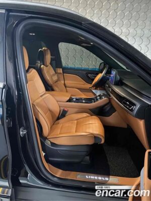 Lincoln Aviator 3.0 Black Label AWD 2022 года из Южной Кореи