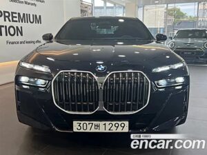 BMW 7-Series 740i sDrive M Sport 2023 года из Южной Кореи