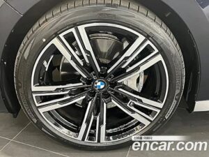 BMW 7-Series 740i sDrive M Sport 2023 года из Южной Кореи