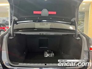 BMW 7-Series 740i sDrive M Sport 2023 года из Южной Кореи