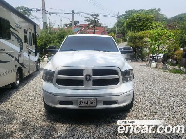 Dodge Ram Pick Up 5.7 2019 года из Кореи