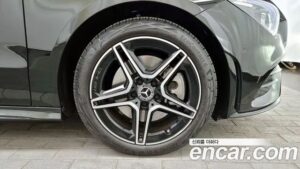 Mercedes-Benz CLA-Class CLA250 4MATIC 2021 года из Южной Кореи
