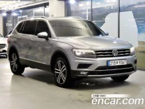 Volkswagen Tiguan 2.0 TDI Prestige 2020 года из Южной Кореи
