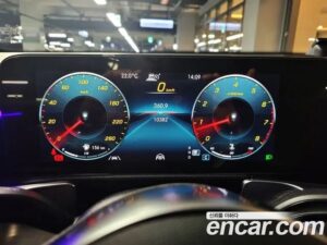 Mercedes-Benz GLB-Class GLB250 4MATIC 2022 года из Южной Кореи