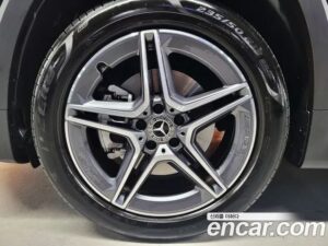 Mercedes-Benz GLB-Class GLB250 4MATIC 2022 года из Южной Кореи