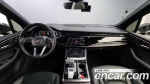 Audi Q7 45 TDI 4WD Premium 2021 года из Южной Кореи