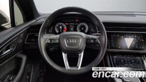 Audi Q7 45 TDI 4WD Premium 2021 года из Южной Кореи