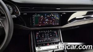 Audi Q7 45 TDI 4WD Premium 2021 года из Южной Кореи