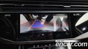 Audi Q7 45 TDI 4WD Premium 2021 года из Южной Кореи
