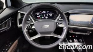 Audi Q4 e-TRON 40 Premium 2022 года из Южной Кореи