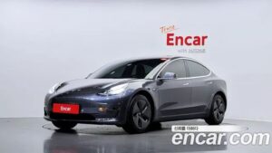Tesla Model 3 Standard RANGE Plus 2020 года из Южной Кореи
