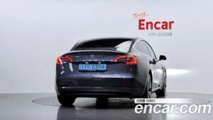 Tesla Model 3 Standard RANGE Plus 2020 года из Южной Кореи