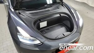 Tesla Model 3 Standard RANGE Plus 2020 года из Южной Кореи