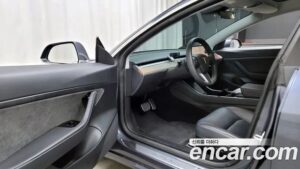Tesla Model 3 Standard RANGE Plus 2020 года из Южной Кореи