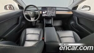 Tesla Model 3 Standard RANGE Plus 2020 года из Южной Кореи