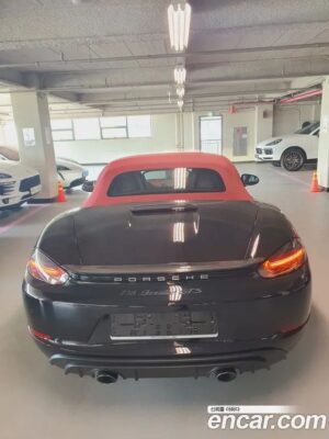 Porsche 718 4.0 GTS 2021 года из Южной Кореи
