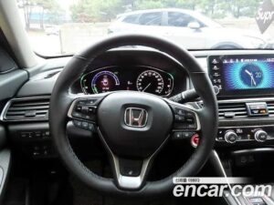 Honda Accord 2.0 HYBRID Touring 2022 года из Южной Кореи