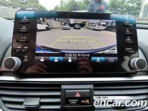 Honda Accord 2.0 HYBRID Touring 2022 года из Южной Кореи