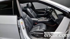 Audi A7 50 TDI 4WD Premium 2020 года из Южной Кореи