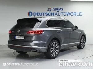 Volkswagen Touareg 4.0 TDI Prestige 2020 года из Южной Кореи