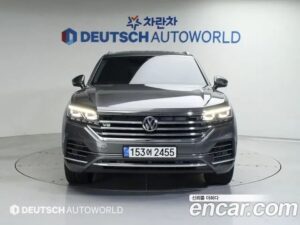 Volkswagen Touareg 4.0 TDI Prestige 2020 года из Южной Кореи