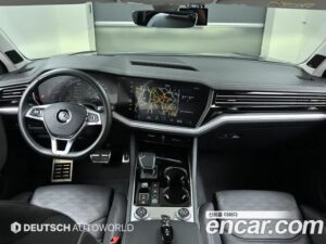 Volkswagen Touareg 4.0 TDI Prestige 2020 года из Южной Кореи