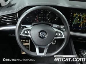 Volkswagen Touareg 4.0 TDI Prestige 2020 года из Южной Кореи