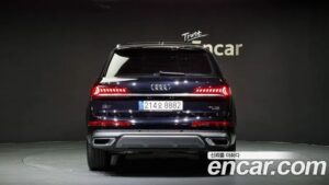 Audi Q7 45 TDI 4WD Premium 2021 года из Южной Кореи