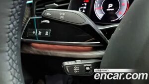 Audi Q7 45 TDI 4WD Premium 2021 года из Южной Кореи