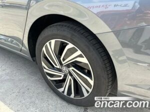 Volkswagen Jetta 1.4 TSI Prestige 2021 года из Южной Кореи