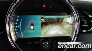 Mini Cooper CLASSIC 2023 года из Южной Кореи