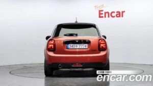 Mini Cooper 5Door ROSEWOOD Edition 2020 года из Южной Кореи