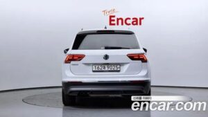 Volkswagen Tiguan 2.0 TDI Premium 2020 года из Южной Кореи