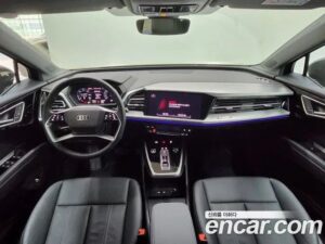 Audi Q4 e-TRON 40 2022 года из Южной Кореи