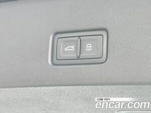 Audi Q4 e-TRON 40 2022 года из Южной Кореи