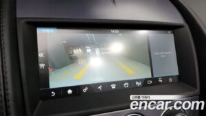 Jaguar F-TYPE P300 Cabriolet 2020 года из Южной Кореи