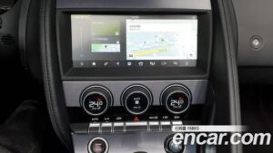 Jaguar F-TYPE P300 Cabriolet 2020 года из Южной Кореи