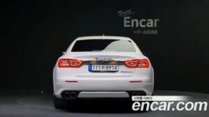 Maserati Quattroporte 3.0 V6 GranLusso 2021 года из Южной Кореи