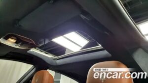Maserati Quattroporte 3.0 V6 GranLusso 2021 года из Южной Кореи