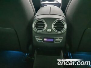 Mercedes-Benz EQC EQC400 4MATIC 2020 года из Южной Кореи