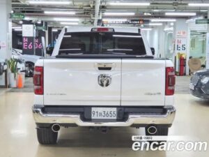 Dodge Ram Pick Up 5.7 2020 года из Южной Кореи