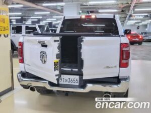 Dodge Ram Pick Up 5.7 2020 года из Южной Кореи